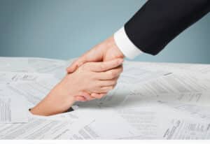 עורך דין פשיטת רגל - כל מה שצריך לדעת על הליכי פשיטת רגל